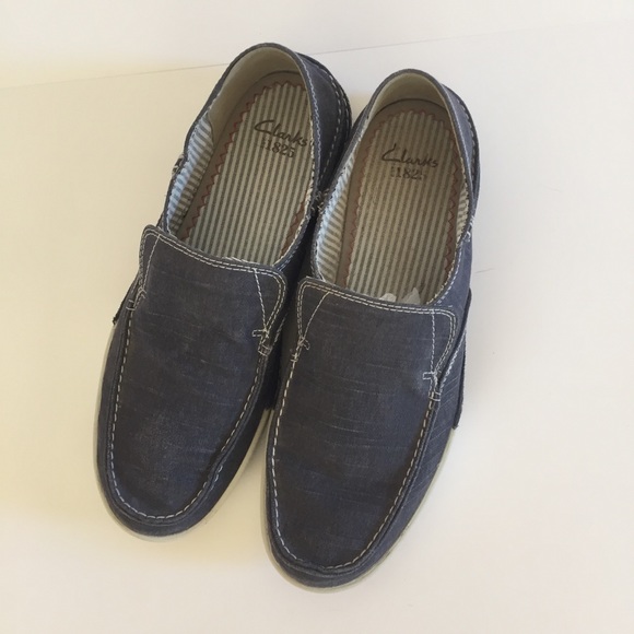 clarks mens canvas slip on shoes